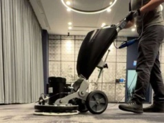 Czyszczenie wykładzin w Krakowie – jak firmy, biura i hotele odświeżają powierzchnie bez przestoju?