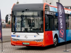 Nowe autobusy niebawem wyjadą na ulice Puław. Podpisano też umowę na dostawę kolejnych