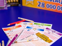 Wyniki losowania Lotto na 1 kwietnia 2026. Sprawdź szczęśliwe liczby