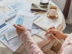 Od dziś kolejne firmy z obowiązkiem e-faktur. Ruszył drugi etap wdrożenia KSeF