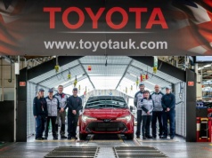 Pierwsza taka Corolla już wyjechała. Jej historia zaczyna się... na złomie