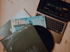 Niczego nie mamy na własność – jak kultura subskrypcji nas wykańcza