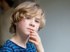 Nauczycielka uwzięła się na mojego syna. Jest pytany prawie na każdej lekcji