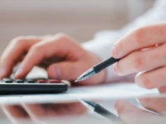 Ulga na kota, Netflix i zmywarkę. Polacy szukają sposobów na niższy PIT