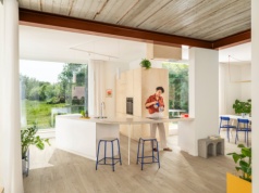 Jakie panele sprawdzą się w łazience i kuchni?