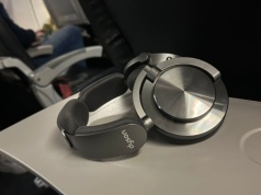 Ile kosztuje spokój w podróży? Sprawdziłem słuchawki Dyson OnTrac z ANC