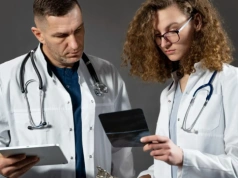 Skrócenie stażu lekarskiego wywołuje burzę. „Brak podstaw merytorycznych i dialogu”