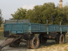 Rolnik kupił przyczepę przez internet. I ani pojazdu, ani zaliczki