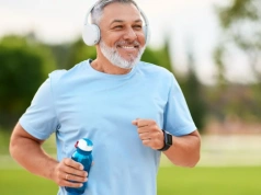 Naukowcy: Trzy minimalne zmiany w codziennych aktywnościach mogą znacznie wydłużyć życie