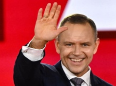 Ataki nie działają – im mocniej biją w prezydenta, tym bardziej rośnie jego siła