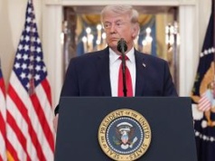 Do 100 proc. cła na leki i wyższe cła na towary z metalami. Trump świętuje pierwszą rocznicę zdelegalizowanych ceł