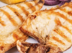 Delikatna jak pstrąg, zdrowa jak makrela. To postawa diety śródziemnomorskiej