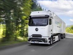 UE poluzowała zasady emisji dla ciężarówek. Producenci dostali więcej czasu, ale…