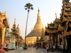 Generał, który obalił rząd, zostaje głową państwa