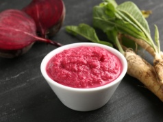 Ćwikła z chrzanem na świąteczny stół