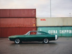 Jak działa kalkulator auta z USA i co uwzględnia w wycenie?