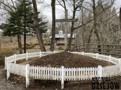 W japońskiej wiosce pokazują grób Jezusa. Co roku przyjeżdżają tam tysiące turystów