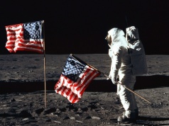 Amerykanie wracają na Księżyc, a świat wraca do kosmicznego wyścigu