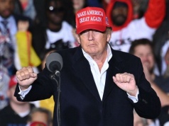 Biały Dom usunął "bluźniercze" nagranie porównujące Trumpa do zdradzonego Jezusa