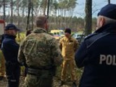 Dron znaleziony w lesie na Opolszczyźnie. Teren zabezpieczony, obowiązuje zakaz wstępu