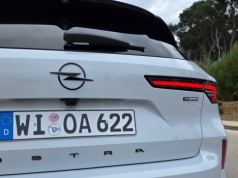 Rekordowa akcja serwisowa. 700 tys. hybryd z ryzykiem pożaru