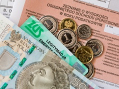 Emeryci mają czas do 30 kwietnia. Inaczej pieniądze przepadną