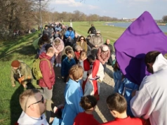 Droga Krzyżowa na wałach na Karłowicach we Wrocławiu