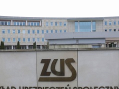 Negocjacje związkowców z zarządem ZUS zawieszone. Znamy datę wznowienia rozmów