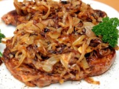 W PRL-u panie robiły go tylko na specjalną okazję. Dziś mało kto kojarzy nazwę