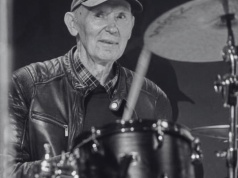 Pogrzeb założyciela Perfektu. Wtedy pożegnają legendę