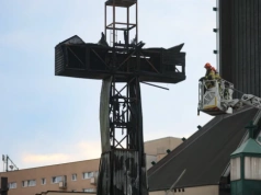 Archidiecezja Warszawska: Krzyż zostanie odbudowany