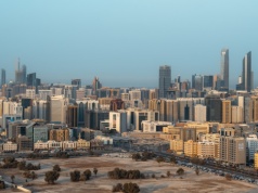 Wielka huta zatrzymana po ataku Iranu. Kolejne złe wieści