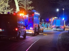 Auto wpadło do rzeki Wieprza. Trwa akcja ratownicza