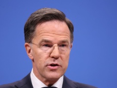 Szef NATO odwiedzi USA. "Gniew Trumpa stawia pod znakiem zapytania przyszłość Sojuszu"