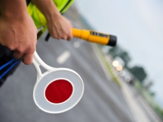 Trzeźwy, jak... polski kierowca. Nowy raport pokazuje z czym mamy największy problem. To już nie alkohol