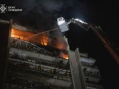 Rosyjski dron uderzył w wieżowiec w Sumach. Są ofiary śmiertelne