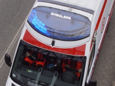 Wypadek na drodze krajowej nr 19. Dwie osoby poszkodowane