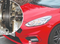 W tych silnikach Forda pasek rozrządu może się rozpuścić! Tak unikniesz katastrofy