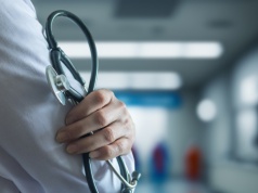 Gdzie szukać pomocy medycznej podczas świąt? Ważne informacje