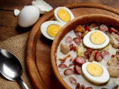 Katarzyna Kasia: żurek stygnie, a przy stole siedzą z nami Tusk, Kaczyński oraz Trump i nie chcą sobie pójść