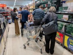 Lidl i Biedronka w Wielką Sobotę. Do której otwarte sklepy?