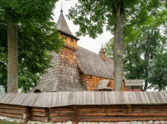 Piękna wieś z wyjątkowym zabytkiem. Ten kościół nie ma żadnych gwoździ