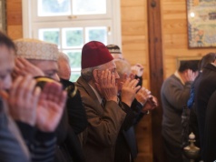 600 lat islamu w Polsce i żadnych zamieszek. Dlaczego?