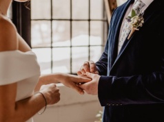 Pan młody zemścił się na niewiernej ukochanej. Upokorzył ją w dniu ślubu