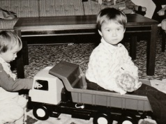 Trzyliterowe imię, które nosi tylko 1000 Polaków. W ubiegłym roku nadano je 19 razy