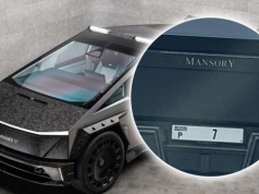Mansory Cybertruck z najdroższą tablicą świata. "P7" kosztowała 15 milionów
