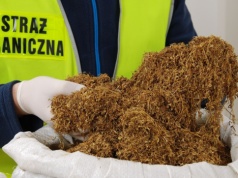 Zamość: kolejne skazania w sprawie dotyczącej nielegalnego obrotu suszem tytoniowym