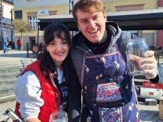 Akcja "Wielkanocna zupa dla potrzebujących" na jaworznickim rynku