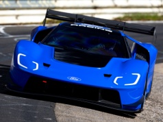 Ford GT Mk IV podbija „Zielone Piekło”