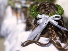 "Nie chciałam wielkiej komunii. Rodzina uznała, że to wstyd"